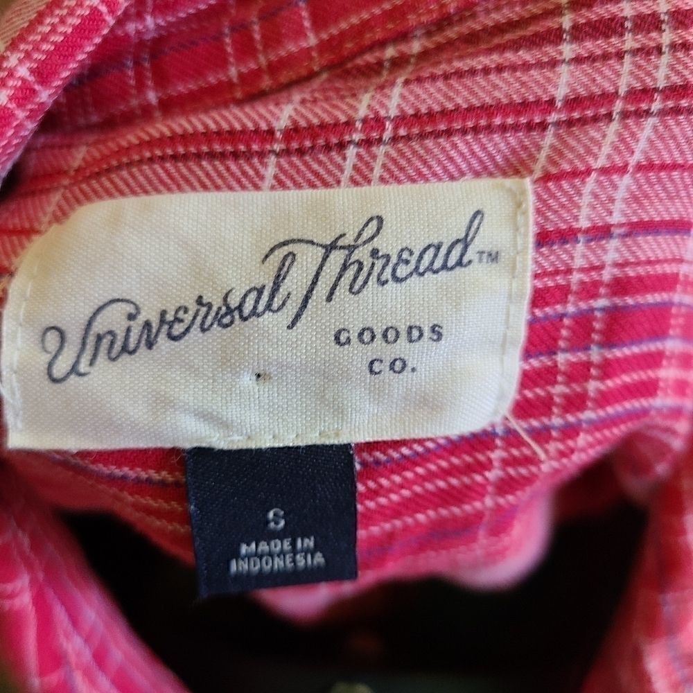 Universal Thread Button Up Shirt - Picture 6 of 8